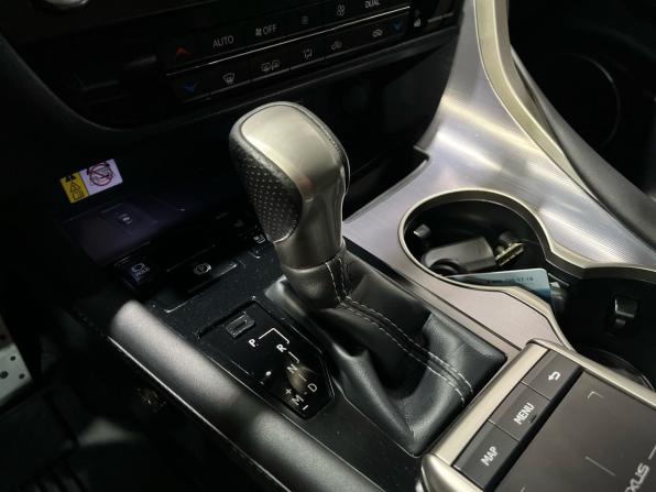 Lexus RX IV Рестайлинг с пробегом 2020 года, цена 5 249 000 рублей, 127735 км, внедорожник, Автокод Объявления
