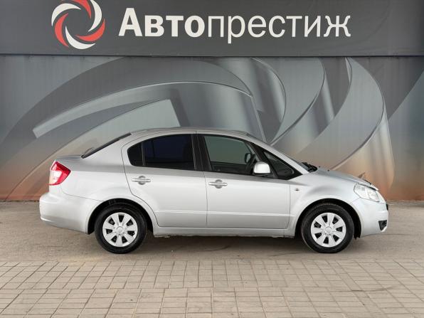 Suzuki SX4 I (Classic) Рестайлинг с пробегом 2010 года, цена 780 000 рублей, 215720 км, седан, Автокод Объявления