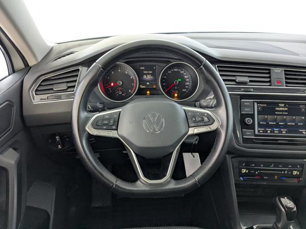 Volkswagen Tiguan II с пробегом 2021 года, цена 2 700 000 рублей, 73888 км, внедорожник, Автокод Объявления