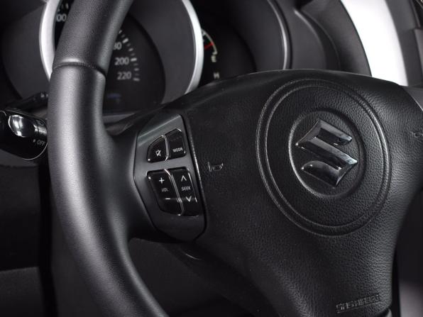 Suzuki Grand Vitara II Рестайлинг с пробегом 2011 года, цена 1 699 997 рублей, 120837 км, внедорожник, Автокод Объявления