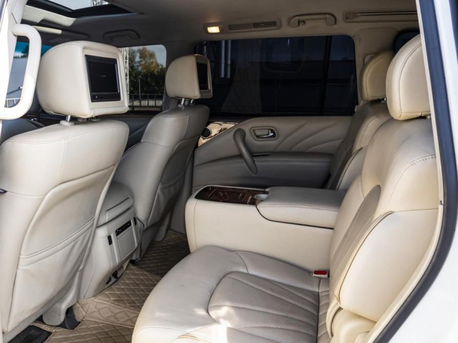 Infiniti QX80 I Рестайлинг Москва  - изображение 18