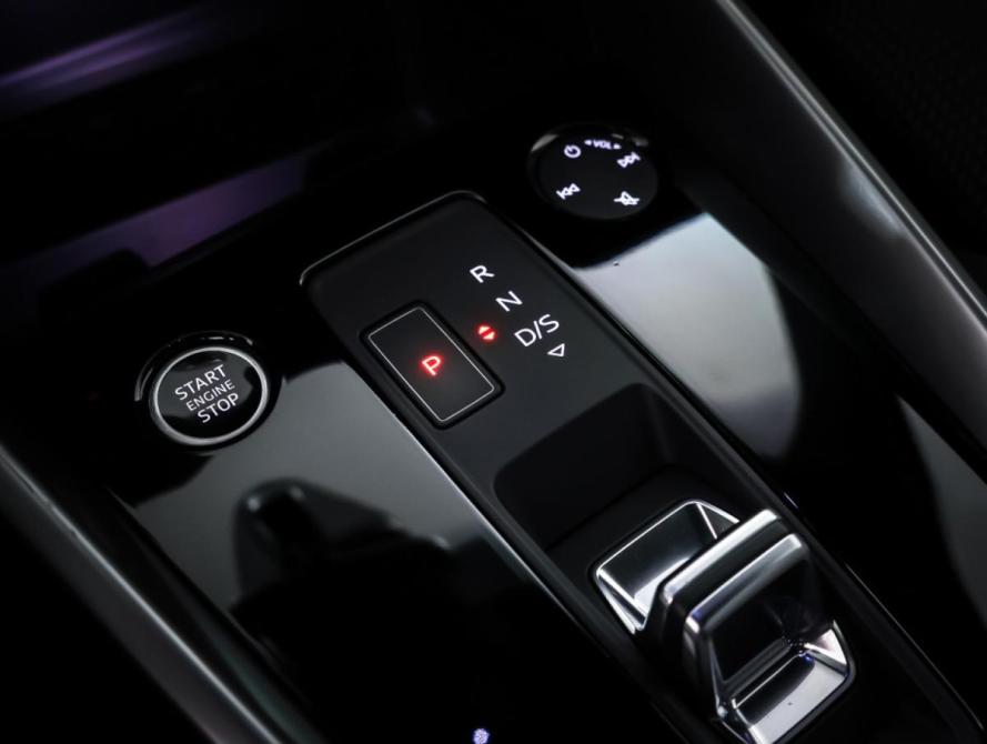 Audi A3 IV (8Y) Москва  - изображение 19