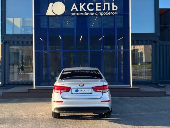 Kia Rio III Рестайлинг с пробегом 2016 года, цена 875 000 рублей, 190000 км, седан, Автокод Объявления