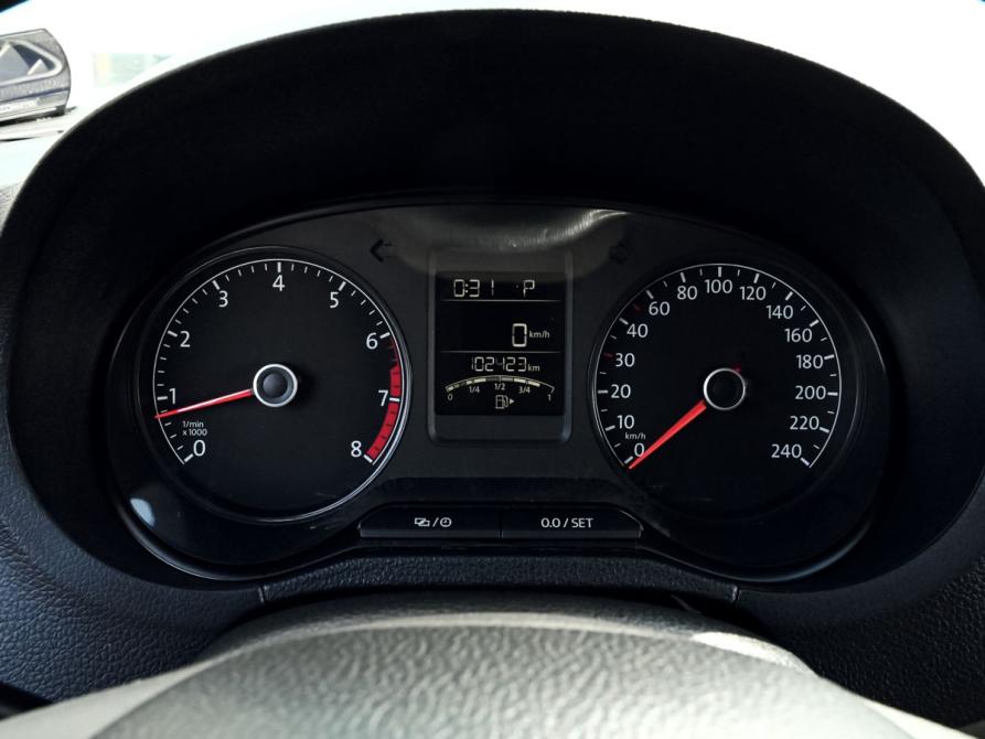 Volkswagen Polo V Рестайлинг Екатеринбург  - изображение 9