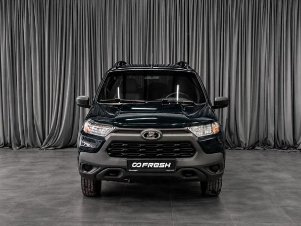 Lada (ВАЗ) Niva Travel I с пробегом 2023 года, цена 1 019 000 рублей, 74013 км, внедорожник, Автокод Объявления