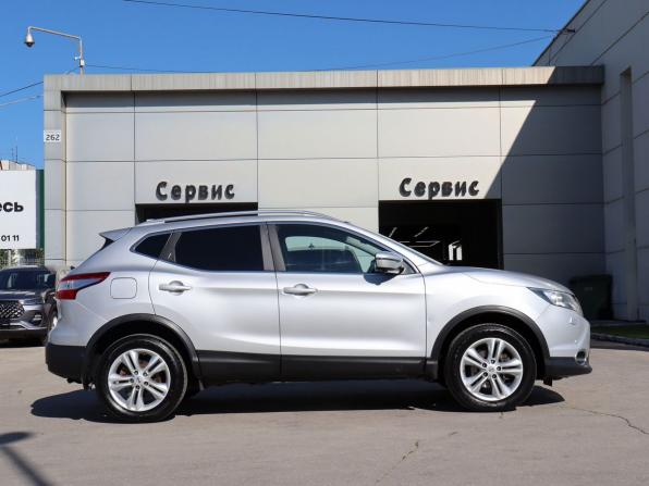 Nissan Qashqai II с пробегом 2017 года, цена 1 280 000 рублей, 185683 км, внедорожник, Автокод Объявления