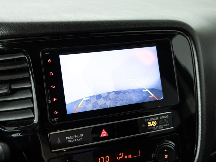 Mitsubishi Outlander III Рестайлинг 3 Санкт-Петербург  - изображение 17