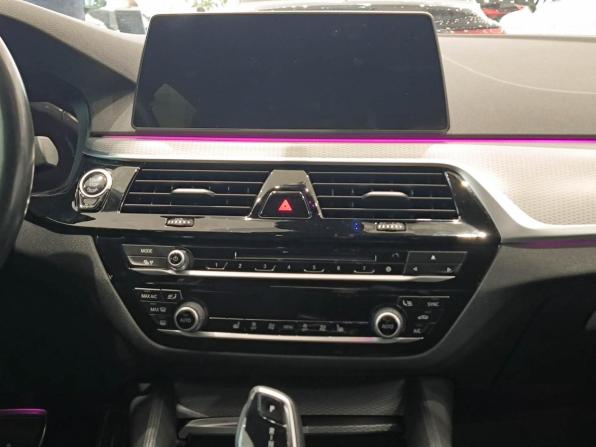 BMW 5 серии VII (G30/G31/G38) с пробегом 2019 года, цена 4 350 000 рублей, 76500 км, седан, Автокод Объявления