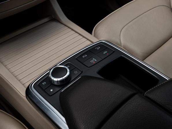 Mercedes-Benz M-Класс III (W166) с пробегом 2013 года, цена 2 190 000 рублей, 260601 км, внедорожник, Автокод Объявления