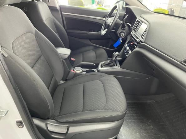Hyundai Elantra VI (AD) Рестайлинг с пробегом 2019 года, цена 1 648 000 рублей, 94565 км, седан, Автокод Объявления