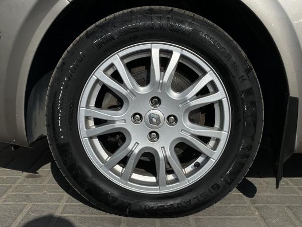 Renault Megane II Рестайлинг с пробегом 2008 года, цена 540 000 рублей, 272402 км, седан, Автокод Объявления