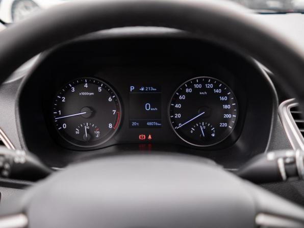 Hyundai Solaris II с пробегом 2020 года, цена 1 579 000 рублей, 48076 км, седан, Автокод Объявления