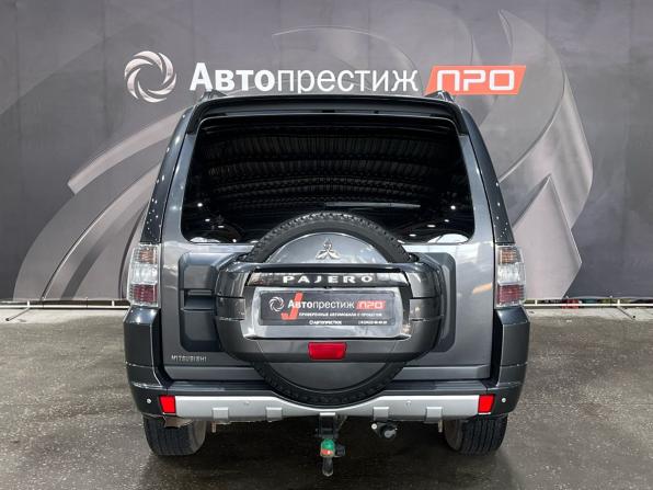 Mitsubishi Pajero IV Рестайлинг 1 с пробегом 2012 года, цена 1 915 000 рублей, 220206 км, внедорожник, Автокод Объявления