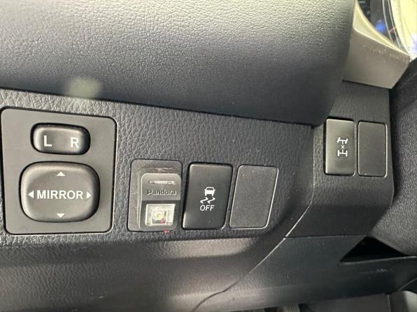 Toyota RAV4 IV (XA40) с пробегом 2013 года, цена 1 850 000 рублей, 200000 км, внедорожник, Автокод Объявления
