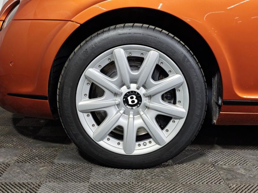 Bentley Continental GT I Москва  - изображение 9