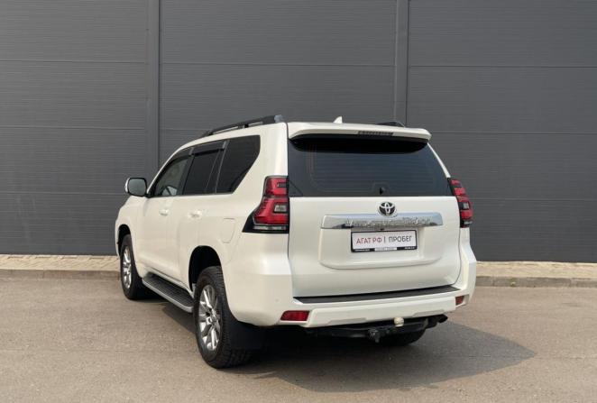 Toyota Land Cruiser Prado 150 Series Рестайлинг 2 с пробегом 2019 года, цена 5 780 000 рублей, 104311 км, внедорожник, Автокод Объявления
