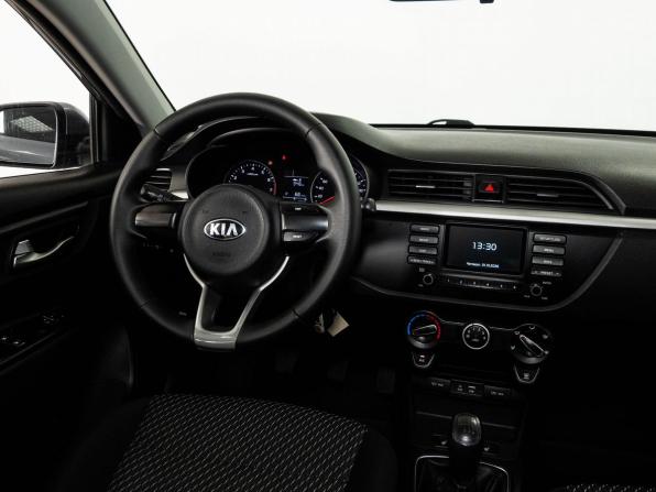 Kia Rio IV с пробегом 2018 года, цена 1 048 000 рублей, 129321 км, седан, Автокод Объявления