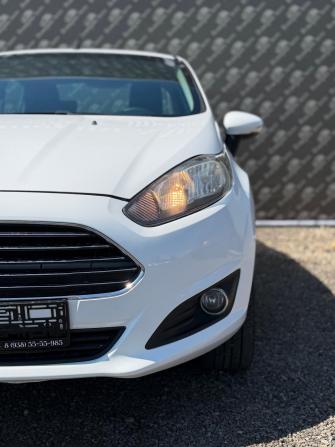 Ford Fiesta Mk6 Рестайлинг с пробегом 2015 года, цена 820 000 рублей, 137400 км, седан, Автокод Объявления