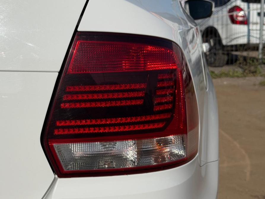 Volkswagen Polo V Рестайлинг Набережные Челны  - изображение 11