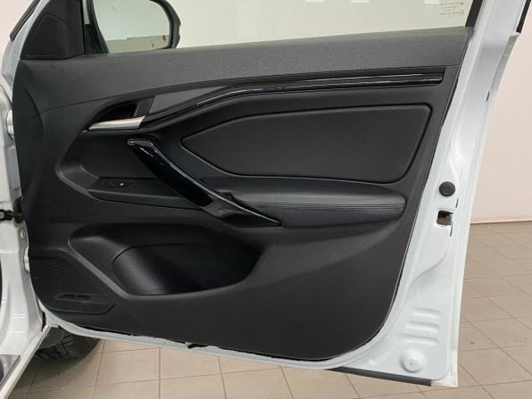 Lada (ВАЗ) Vesta I с пробегом 2018 года, цена 896 000 рублей, 113654 км, седан, Автокод Объявления