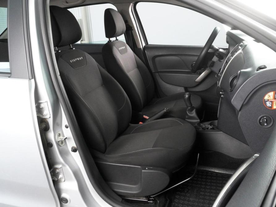 Renault Logan II Рестайлинг Минеральные Воды  - изображение 8