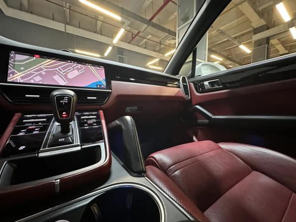 Porsche Cayenne III с пробегом 2018 года, цена 5 697 000 рублей, 114000 км, внедорожник, Автокод Объявления