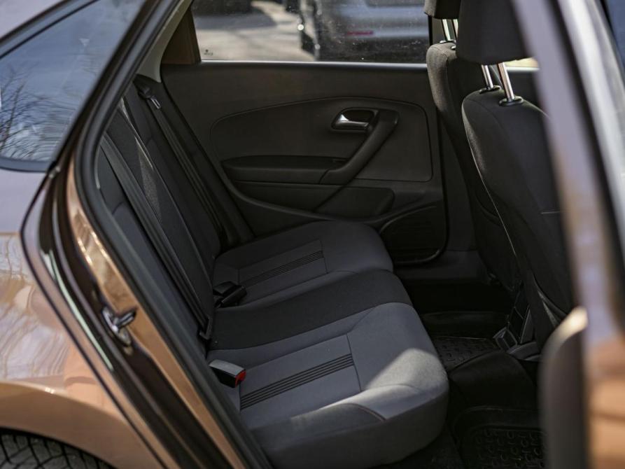 Volkswagen Polo V Рестайлинг Санкт-Петербург  - изображение 11