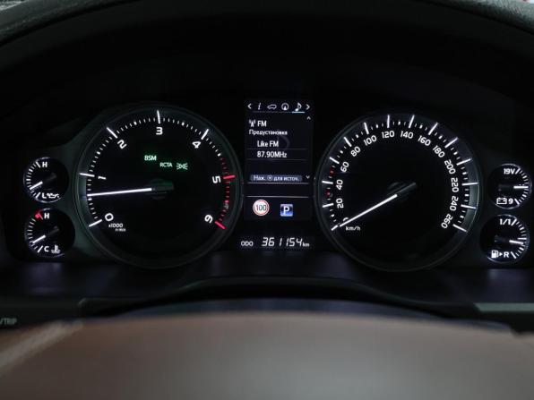 Toyota Land Cruiser 200 Series Рестайлинг 2 с пробегом 2016 года, цена 4 698 000 рублей, 360500 км, внедорожник, Автокод Объявления