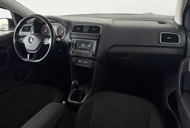 Volkswagen Polo V Рестайлинг с пробегом 2017 года, цена 1 145 000 рублей, 68778 км, седан, Автокод Объявления