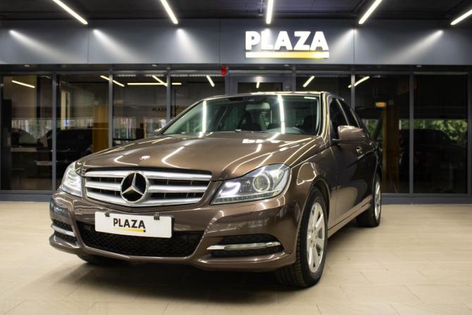 Mercedes-Benz C-Класс III (W204) Рестайлинг с пробегом 2012 года, цена 1 639 000 рублей, 146834 км, седан, Автокод Объявления
