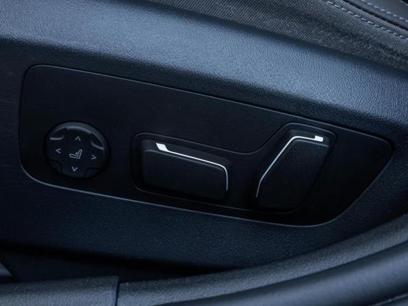 BMW 5 серии VIII (G60/G61/G68) с пробегом 2023 года, цена 6 277 800 рублей, 38786 км, седан, Автокод Объявления