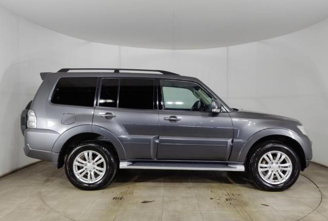 Mitsubishi Pajero IV Рестайлинг 2 с пробегом 2014 года, цена 2 225 000 рублей, 198500 км, внедорожник, Автокод Объявления