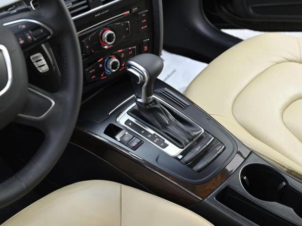 Audi A4 IV (B8) Рестайлинг с пробегом 2015 года, цена 919 000 рублей, 119975 км, седан, Автокод Объявления