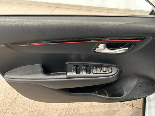 Kia Rio IV с пробегом 2020 года, цена 1 329 000 рублей, 123236 км, хэтчбек, Автокод Объявления