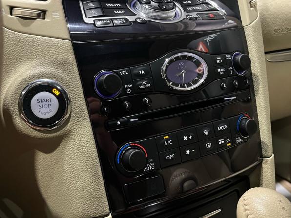 Infiniti FX II (S51) с пробегом 2010 года, цена 1 380 000 рублей, 257815 км, внедорожник, Автокод Объявления