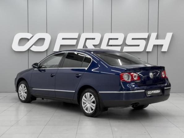 Volkswagen Passat B6 с пробегом 2005 года, цена 720 000 рублей, 303733 км, седан, Автокод Объявления