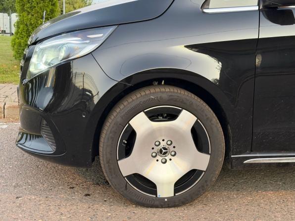Mercedes-Benz V-Класс III (W447) Рестайлинг 2 с пробегом 2026 года, цена 15 200 000 рублей, 25 км, минивэн, Автокод Объявления