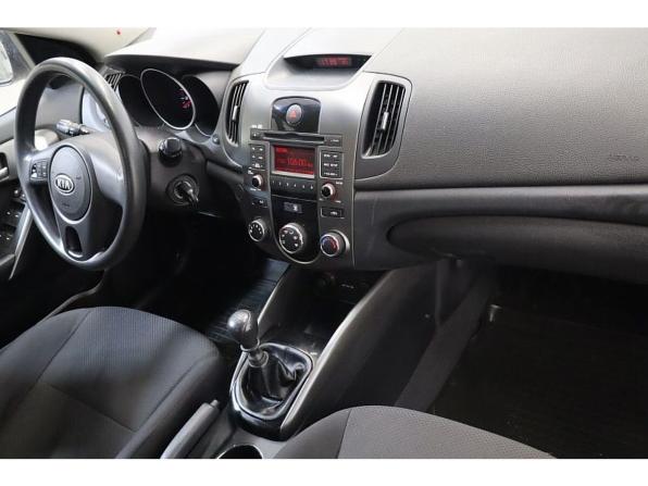 Kia Cerato II с пробегом 2010 года, цена 683 000 рублей, 138151 км, седан, Автокод Объявления