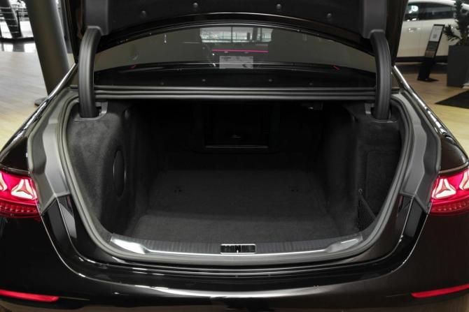 Новый Mercedes-Benz S-Класс VII (W223) 2026 года, цена 31 500 000 рублей, седан, Автокод Объявления