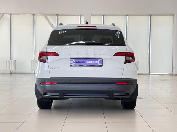 Skoda Karoq I с пробегом 2021 года, цена 2 590 000 рублей, 43179 км, внедорожник, Автокод Объявления