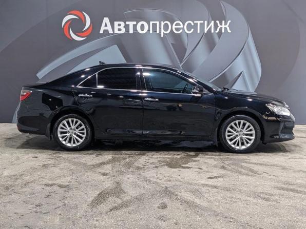 Toyota Camry VII (XV50) Рестайлинг с пробегом 2015 года, цена 1 700 000 рублей, 269815 км, седан, Автокод Объявления