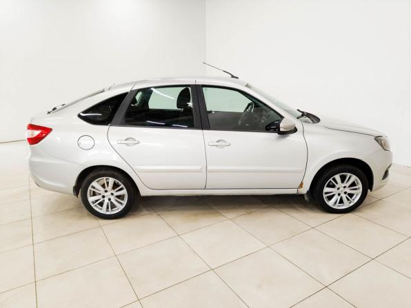 Lada (ВАЗ) Granta I Рестайлинг с пробегом 2019 года, цена 648 000 рублей, 126495 км, лифтбек, Автокод Объявления