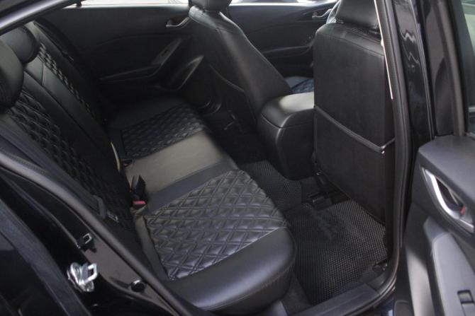 Mazda 3 III (BM) с пробегом 2014 года, цена 1 350 000 рублей, 197462 км, седан, Автокод Объявления