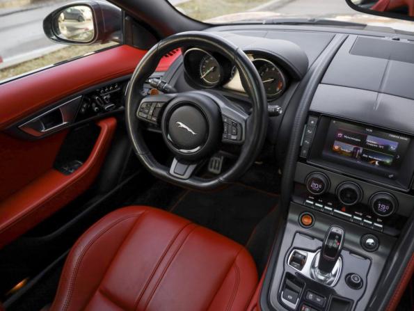 Jaguar F-Type I с пробегом 2016 года, цена 4 399 000 рублей, 46969 км, купе, Автокод Объявления