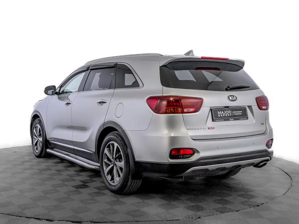 Kia Sorento III Prime Рестайлинг с пробегом 2018 года, цена 2 550 000 рублей, 142792 км, внедорожник, Автокод Объявления