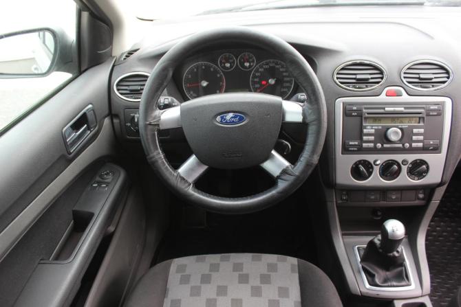 Ford Focus II с пробегом 2006 года, цена 357 000 рублей, 290320 км, седан, Автокод Объявления