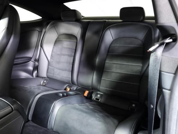 Mercedes-Benz C-Класс IV (W205) Рестайлинг с пробегом 2018 года, цена 2 977 000 рублей, 134358 км, купе, Автокод Объявления