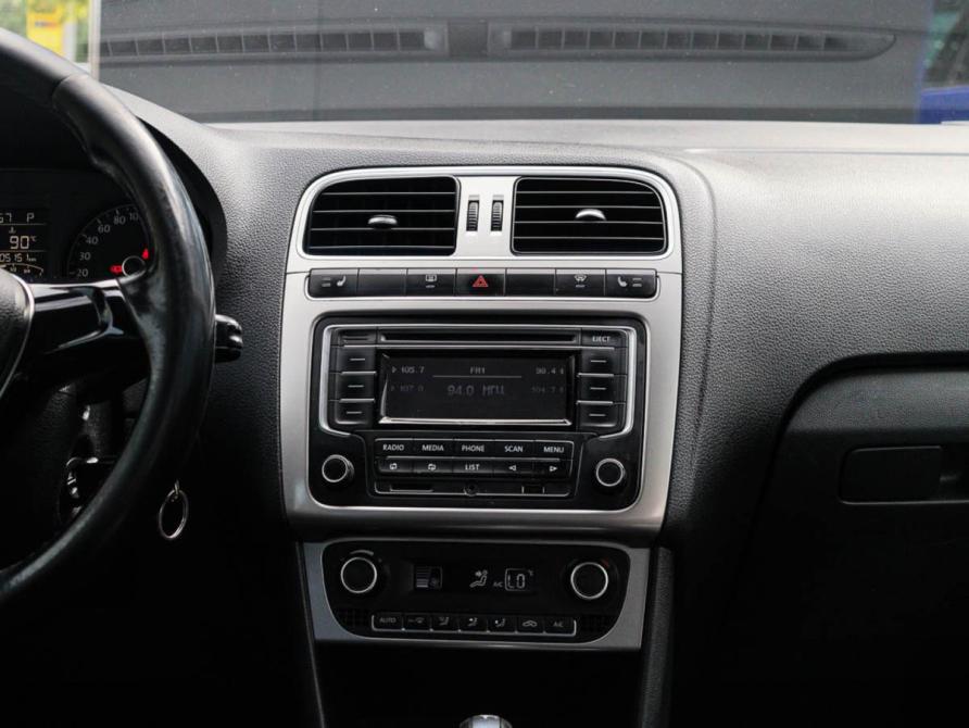 Volkswagen Polo V Рестайлинг Москва  - изображение 11