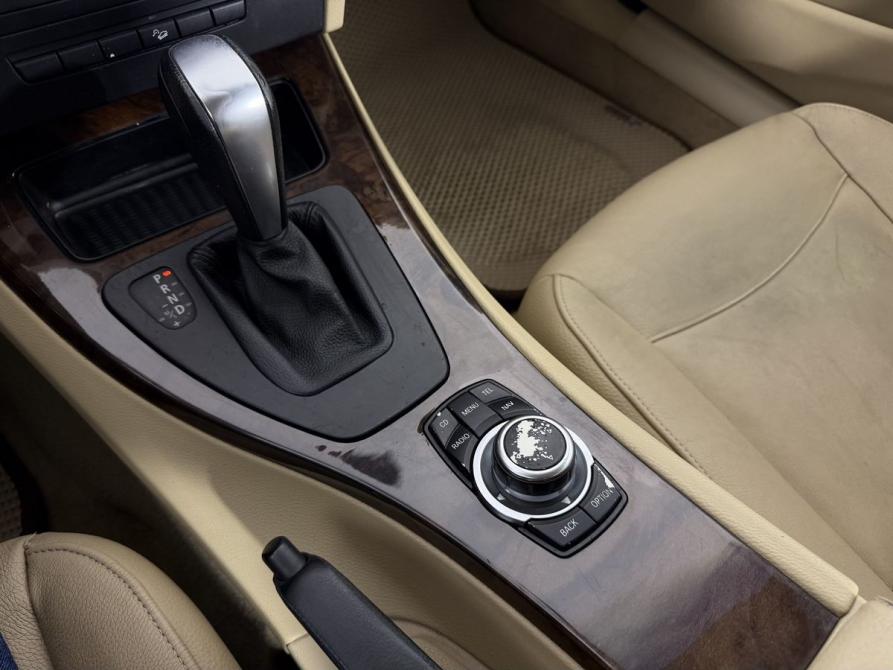 BMW 3 серии V (E90/E91/E92/E93) Рестайлинг Калининград  - изображение 15