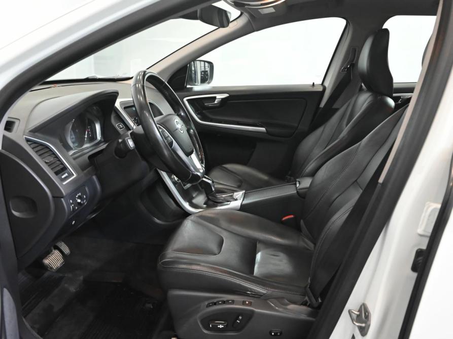Volvo XC60 I Рестайлинг Екатеринбург  - изображение 9